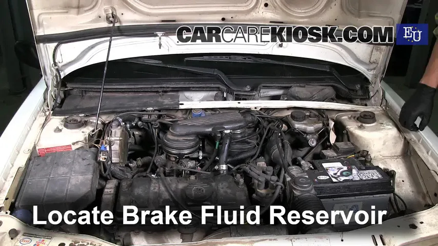 1996 Peugeot 106 Sport 1.1L 4 Cyl. Brake Fluid Add Fluid